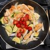 レモンで爽快！【ズッキーニと鶏むね肉のワンパン甘酢炒め】の工程4
