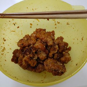 みふりーもの作ってみた!投稿(【包丁不要!カリカリ豚こまの甘酢ごま和え】子供爆食♡︎)