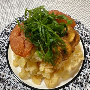 楽ラク手抜キッチン🐶🐾の作ってみた!投稿(火を使わずにあと一品【明太ポテトサラダ】)