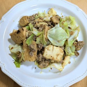 ゆいの作ってみた!投稿(【厚揚げとキャベツの味噌炒め】コスパ抜群のかさましおかず！)
