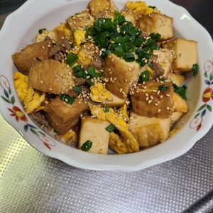 1189479の作ってみた!投稿(ご飯が進む🍚甘辛厚揚げそぼろ！)