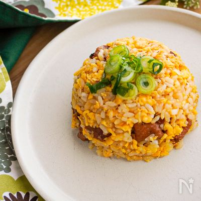 【保存食の定番缶詰で作る】焼鳥炒飯