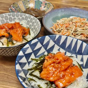 ぴいすけの作ってみた!投稿(味染み節約副菜♪『手綱こんにゃくの甘辛煮』)