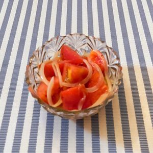 𝔂𝓾𝓶𝓲🍓の作ってみた!投稿(【食べる美容サプリ】トマトと紫玉ねぎのいたわりマリネ)