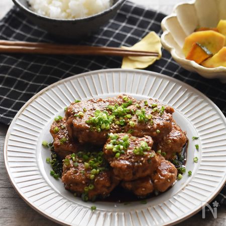 10分ラクうま 魚嫌い克服 骨ごと食べれる照り焼き鮭バーグ By 奥山 まり レシピサイト Nadia ナディア プロの料理家のおいしいレシピ