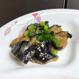 ケの作ってみた!投稿(驚くほど簡単♡ラクラク作れる『とろ茄子のレンチン味噌煮』)