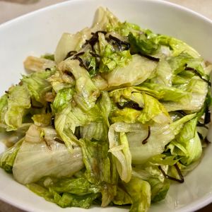 Shinoの作ってみた!投稿(【ごまたっぷりレタスの塩こんぶ和え】)