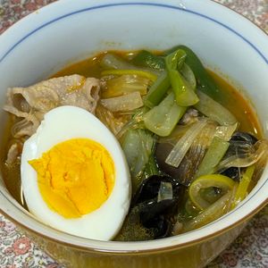 ともとらの作ってみた!投稿(【好きな具材で楽しむ麻辣湯】煮るだけ！痺れる辛さのスープ春雨)