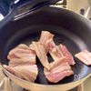 豚バラと長芋のはちみつ梅炒めの工程2