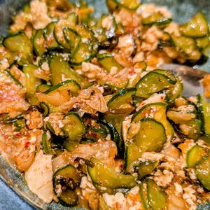 1622931の作ってみた!投稿(【無限おつまみ豆腐】ビールに最高！シャキッときゅうり&キムチ)
