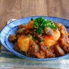 年末年始の作り置きに！ピリ辛牛すじ煮