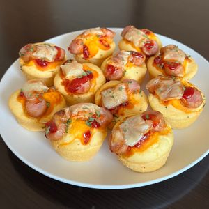 えり🥀の作ってみた!投稿(ふわふわ【ウインナー・コーン・チーズの米粉マフィン】朝食に♪)