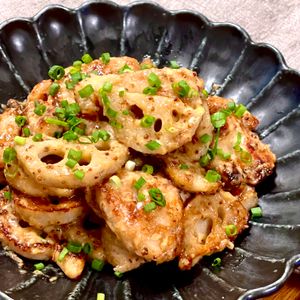 michuの作ってみた!投稿(【とりマヨ蓮根】ヤバいほど旨い!やみつき節約おかず♡)