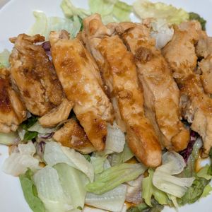 ともの作ってみた!投稿(【白米泥棒】鶏むね肉でスタミナ！ガーリックチキン)