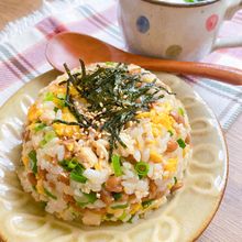 ポイントひとつで驚きの美味しさ!5分で作れる納豆チャーハン