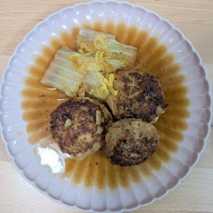 ゆいの作ってみた!投稿(【つくねと白菜の甘辛蒸し】ワンパン蒸しで白菜もつくねも絶品！)