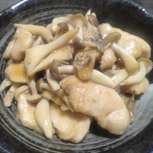 こばぴいの作ってみた!投稿(ワンパン10分！【鶏むね肉ときのこの甘酢あん】簡単黄金比♩)