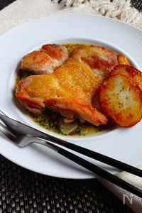 パリッ！ジューシー！【鶏肉ステーキ】