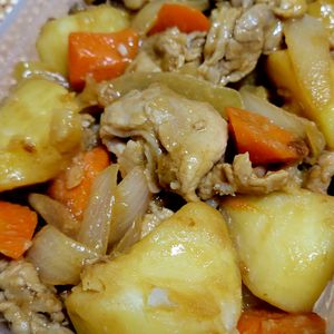 ヴェルの作ってみた!投稿(レンジ活用でホクホク！照り甘バター肉じゃが)