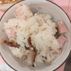 milkの作ってみた!投稿(旨味凝縮！きのことベーコンの炊き込みごはん)