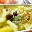 きのこのアヒージョのせ　カレー風味のグラタン