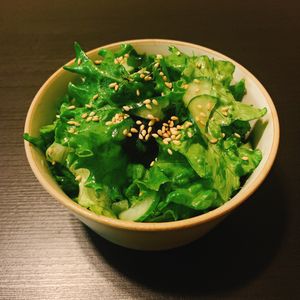 りんの作ってみた!投稿(【レタスとわかめときゅうりのサラダ】あと一品に迷ったらコレ！)