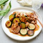 潤う♪ズッキーニと鶏肉の梅でさっぱり炒め