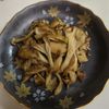 たりおの作ってみた!投稿(間違いないおいしさ！無限レシピ♪舞茸のバターめんつゆ炒め)