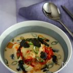 レンジで作れる！キムチーズの豆腐豆乳スープ。