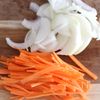 調味料2つで作れる!簡単焼きうどんの工程1