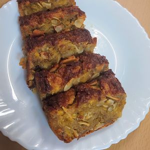 まゆのの作ってみた!投稿(温冷どちらもおいしい♪【完熟バナナケーキ】バナナの消費にも)