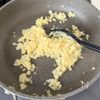【天才的に旨い！鶏肉のオニオンポン酢ソテー】玉ねぎソースが◎の工程4