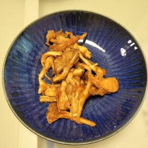 美沙智【みさと】の作ってみた!投稿(【舞茸のカリカリから揚げ】濃厚レモンマヨソース)
