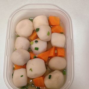 すたの作ってみた!投稿(【冷凍里芋の白だし煮】レンジで10分！やさしいおだしの味わい)