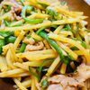 みおの作ってみた!投稿(【豚肉とじゃがいもで青椒肉絲】天才的に旨い♡時短でパパッと!)