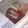 革命！罪悪感ゼロ◎もんで冷やすだけ【濃厚チョコアイス】の工程3
