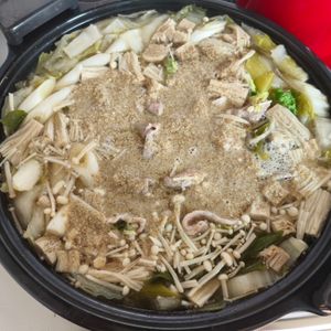 1282206の作ってみた!投稿(【豚バラ白菜のごま味噌スープ鍋】簡単こく旨スープが美味しい☆)