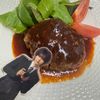 それぞれの作ってみた!投稿(【絶品チーズINハンバーグ】簡単デミソース♡肉汁が溢れ出る！)