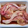 クリスマスではありませんが「骨付きもも肉のオーブン焼き」の工程1