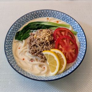 𝔂𝓾𝓶𝓲🍓の作ってみた!投稿(スープも飲み干すおいしさ♩冷やしごま豆乳担々うどん)
