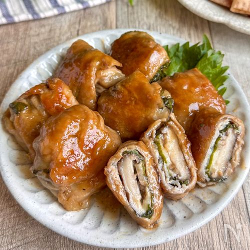噛むほどジュワ〜♩椎茸のしそチー肉巻き