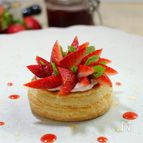 簡単！苺クリームのストロベリーパイ🍓