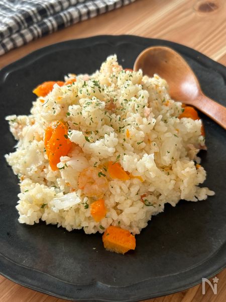 【炊き込みピラフ】野菜丸ごとドンッ！旨みぎっしり栄養満点♩