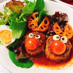 甘味好きのたぬきの作ってみた!投稿(【トナカイのデミハンバーグ】クリスマスレシピ)