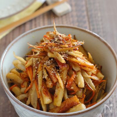 焦がしマヨで美味しさ2倍!ちくわマヨきんぴら