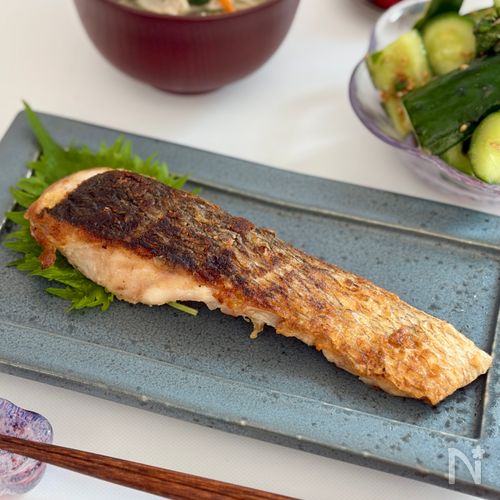 鯛の和風だし焼き【鮭やたらでもOK・フライパンで簡単】