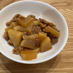 kimiの作ってみた!投稿(【ぱぱっと出来る、豚こまと大根の照り焼き】ご飯がすすむ♡︎)