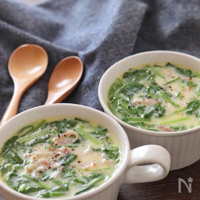 手間いらず♡サラダほうれん草とベーコンのチーズクリームスープ