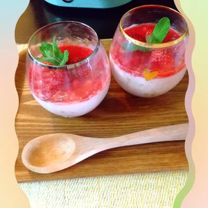チョロリスの作ってみた!投稿(生クリーム不要！いちごヨーグルトの爽やかムース♡)