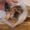 つまみ食いでなくなる！【青のりサバ竜田】の工程3